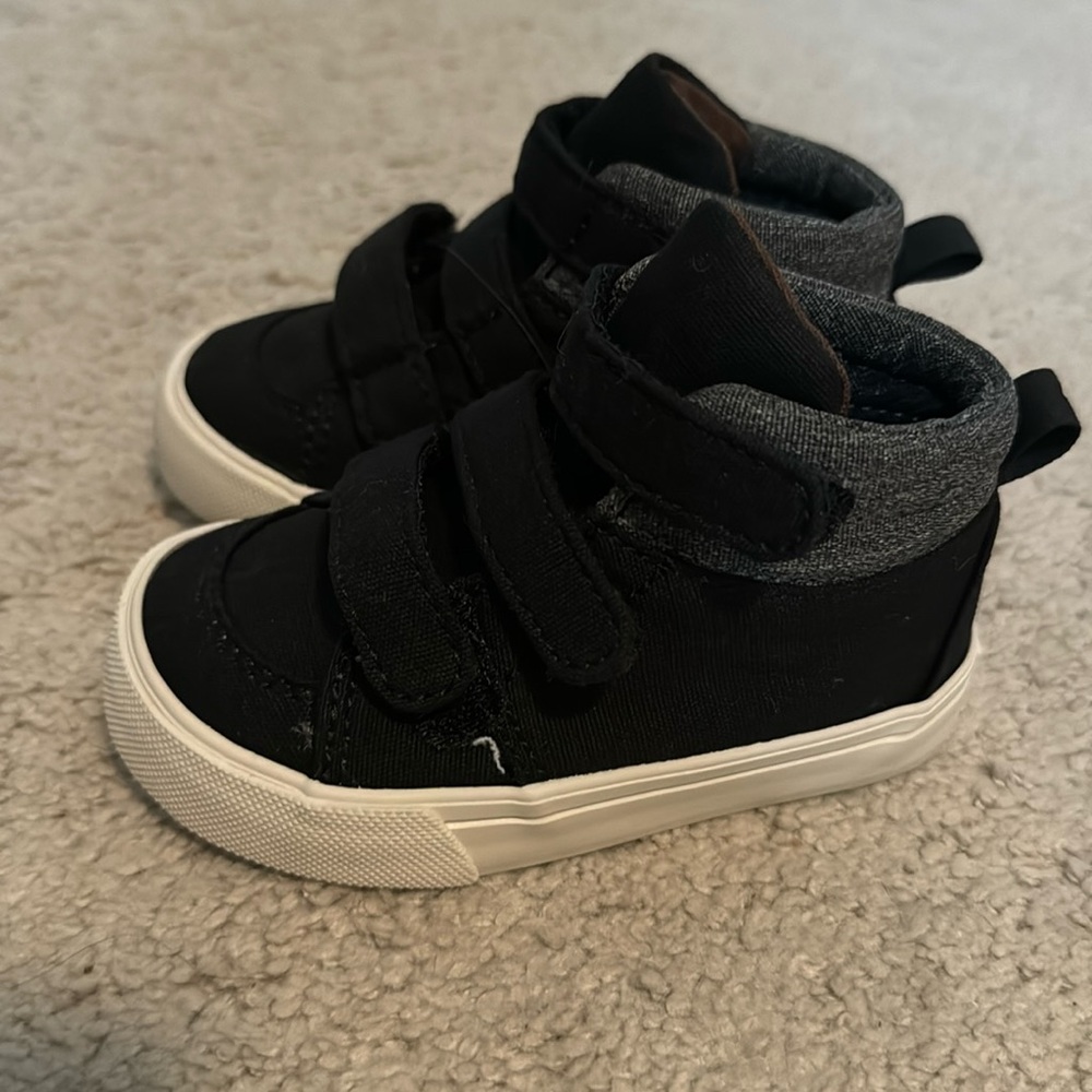 Old Navy Toddler High Top Shoes